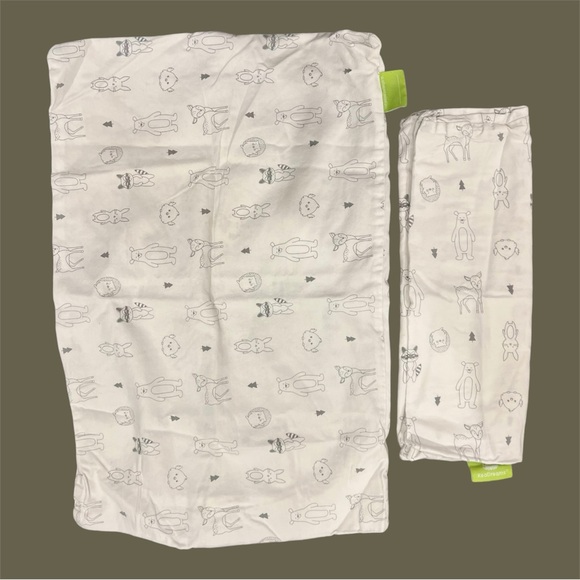 Baby Crib Cotton Duvets (3) with Pillowcase Covers (4) & Quilt | OS | Preowned - Picture 9 of 12